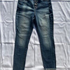 Women's Button Fly Highrise SO Ultimate Ankle Jeggings Size 7 Medium/Dark Wash